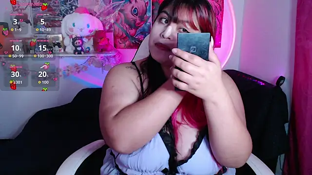 Snapshot of Pinky-Flower chatting on September 22, 6:43 pm Pinky-Flower online show from September 22, 6:43 pm