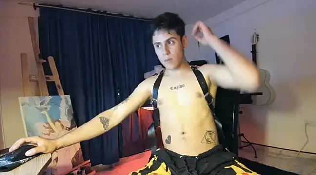 Snapshot of Antonello_Vannucci chatting on February 27, 5:13 am Antonello Vannucci online show from February 27, 5:13 am