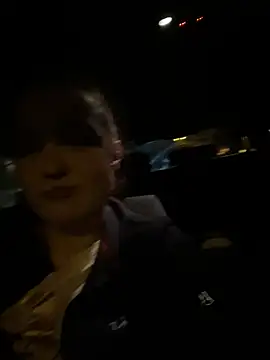 milabandolero online show from February 7, 9:15 pm