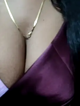 Snapshot of Mee_Neeharika chatting on December 28, 4:20 pm Mee Neeharika online show from December 28, 4:20 pm