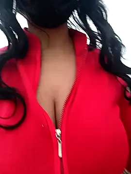 layla ab online show from January 16, 2:41 am