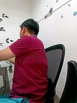 Snapshot of bisexual0007 chatting on January 26, 7:20 pm bisexual0007 online show from January 26, 7:20 pm