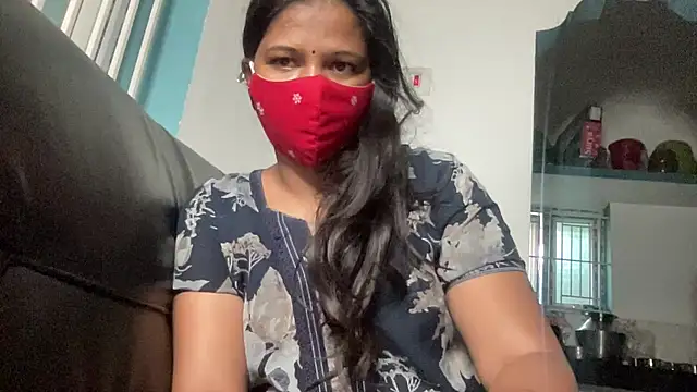 Snapshot of Tamil_Sanjana_ chatting on February 7, 1:31 am Tamil Sanjana online show from February 7, 1:31 am