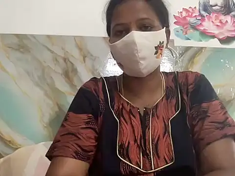 Snapshot of Tamil_Sanjana_ chatting on April 1, 8:26 am Tamil Sanjana online show from April 1, 8:26 am