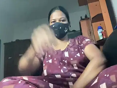 Snapshot of Tamil_Sanjana_ chatting on May 5, 12:51 am Tamil Sanjana online show from May 5, 12:51 am