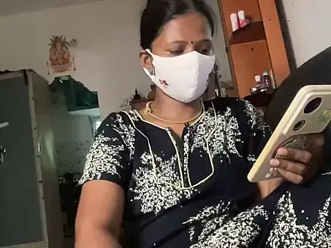 Snapshot of Tamil_Sanjana_ chatting on May 22, 5:14 am Tamil Sanjana online show from May 22, 5:14 am