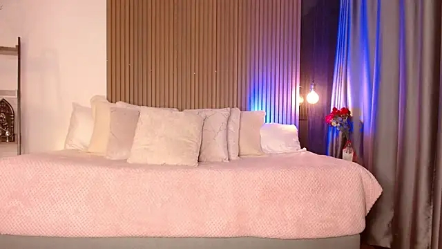 Sienna Blake  online show from October 22, 8:08 pm