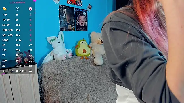 Snapshot of _Mindy_ chatting on March 9, 1:46 am Mindy online show from March 9, 1:46 am