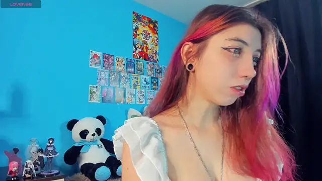 Snapshot of _Mindy_ chatting on October 14, 1:39 am Mindy online show from October 14, 1:39 am