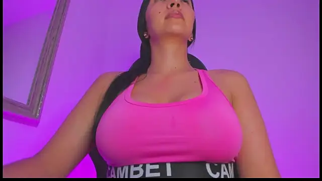Snapshot of nathyy_garcia chatting on May 16, 2:19 am nathyy garcia online show from May 16, 2:19 am