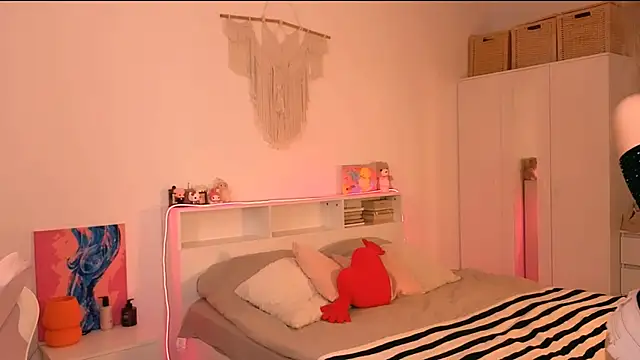 0h mandy online show from July 12, 3:14 pm