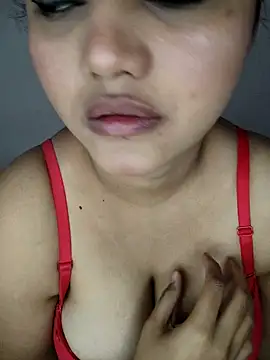 Riya Stream01 online show from February 14, 5:14 pm