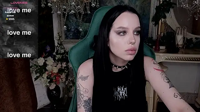 alexx succubus online show from January 16, 8:00 am