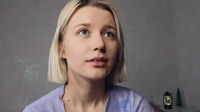 Snapshot of LucyLure chatting on December 19, 5:08 pm LucyLure online show from December 19, 5:08 pm