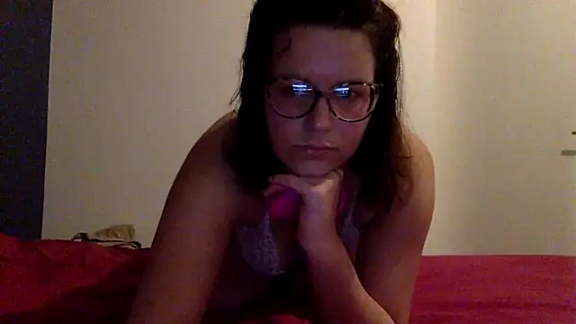 LolaGuess online show from September 11, 4:51 pm