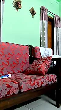 GildanK18 online show from March 10, 5:50 pm