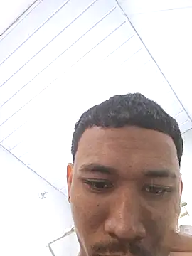 Snapshot of Danyasquez chatting on June 25, 2:43 pm Danyasquez online show from June 25, 2:43 pm