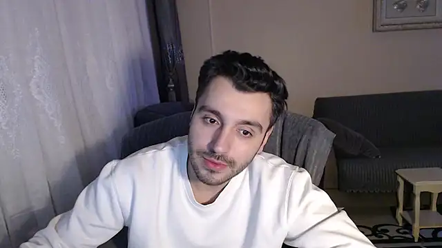 handsomeee04 online show from November 22, 10:09 pm