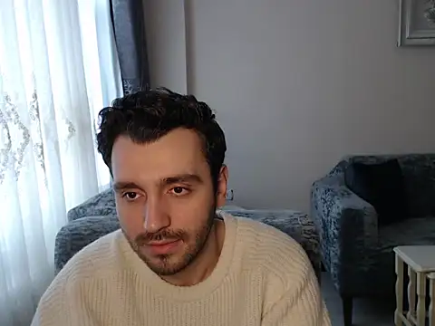 handsomeee04 online show from March 28, 2:05 pm