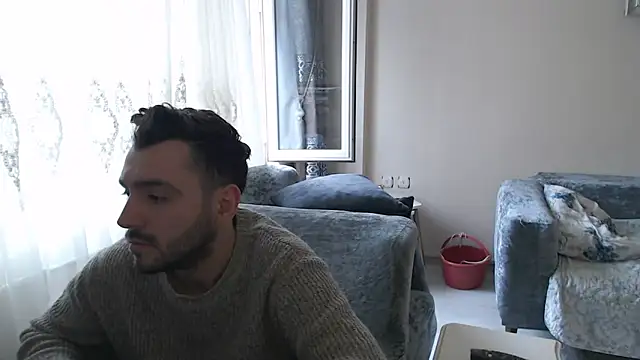 Snapshot of handsomeee04 chatting on April 30, 2:12 pm handsomeee04 online show from April 30, 2:12 pm