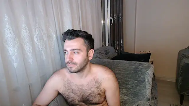 Snapshot of handsomeee04 chatting on May 13, 9:11 pm handsomeee04 online show from May 13, 9:11 pm