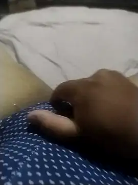 Snapshot of THADSBRA chatting on September 30, 1:10 am THADSBRA online show from September 30, 1:10 am