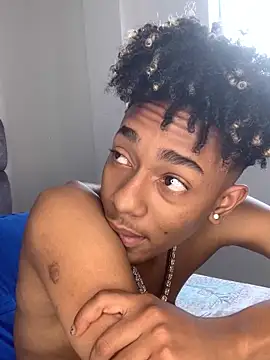 Snapshot of Boy_cock18 chatting on December 25, 5:47 pm Boy cock18 online show from December 25, 5:47 pm