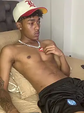 Snapshot of Boy_cock18 chatting on January 23, 10:22 am Boy cock18 online show from January 23, 10:22 am