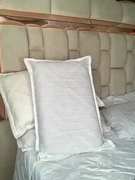 Snapshot of Boy_cock18 chatting on January 31, 8:33 pm Boy cock18 online show from January 31, 8:33 pm