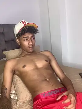 Snapshot of Boy_cock18 chatting on February 1, 1:34 am Boy cock18 online show from February 1, 1:34 am