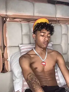 Snapshot of Boy_cock18 chatting on February 22, 10:20 pm Boy cock18 online show from February 22, 10:20 pm