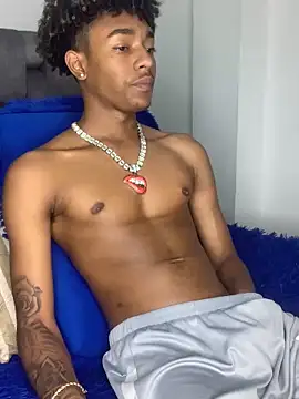 Snapshot of Boy_cock18 chatting on March 13, 5:43 am Boy cock18 online show from March 13, 5:43 am