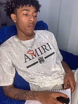 Snapshot of Boy_cock18 chatting on March 15, 4:13 am Boy cock18 online show from March 15, 4:13 am