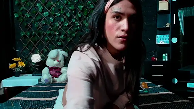 Snapshot of selene__fortuna chatting on October 4, 1:53 pm selene fortuna online show from October 4, 1:53 pm