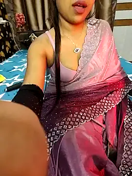 Snapshot of Little__Lia chatting on February 17, 5:10 pm Little  Lia online show from February 17, 5:10 pm