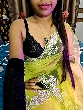 Snapshot of Little__Lia chatting on March 6, 3:02 pm Little  Lia online show from March 6, 3:02 pm