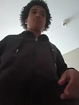 Snapshot of TheRiseOfDick chatting on April 7, 1:11 pm TheRiseOfDick online show from April 7, 1:11 pm