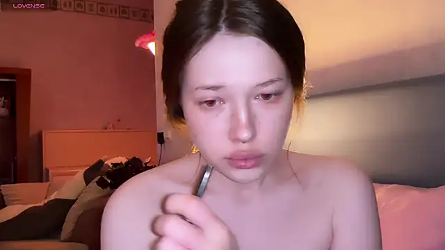 Snapshot of eva_varnerr chatting on June 4, 9:10 pm eva varnerr online show from June 4, 9:10 pm