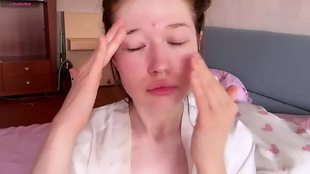 Snapshot of eva_varnerr chatting on July 5, 1:40 pm eva varnerr online show from July 5, 1:40 pm
