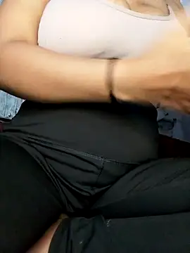 Snapshot of Riyashahi1 chatting on March 11, 7:14 pm Riyashahi1 online show from March 11, 7:14 pm