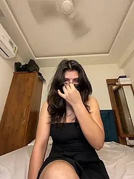 ahista online show from June 28, 5:19 pm