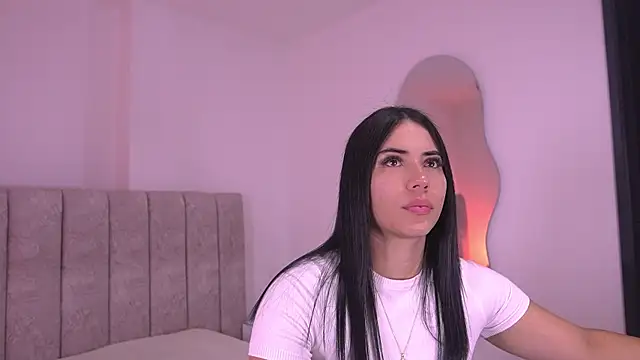 Snapshot of sam_lewins chatting on January 17, 7:17 pm sam lewins online show from January 17, 7:17 pm