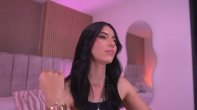 Snapshot of sam_lewins chatting on February 7, 7:17 pm sam lewins online show from February 7, 7:17 pm