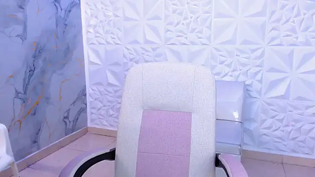 andy dan18 online show from March 30, 8:21 pm