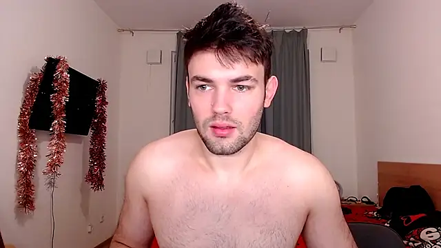Snapshot of Justin_Smit2 chatting on December 23, 2:28 pm Justin Smit2 online show from December 23, 2:28 pm