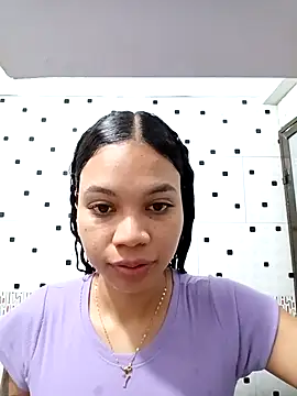 GysellHanson online show from April 11, 10:30 am