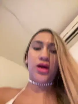 Snapshot of Mariapaula chatting on January 21, 8:21 pm Mariapaula online show from January 21, 8:21 pm