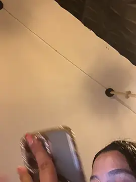 Snapshot of Mariapaula chatting on February 6, 2:33 am Mariapaula online show from February 6, 2:33 am