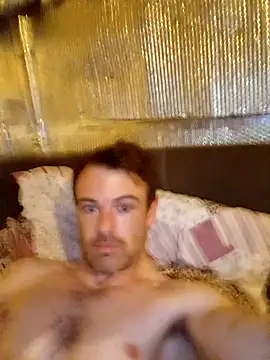 Snapshot of Eddyfrancis87 chatting on October 1, 1:11 am Eddyfrancis87 online show from October 1, 1:11 am