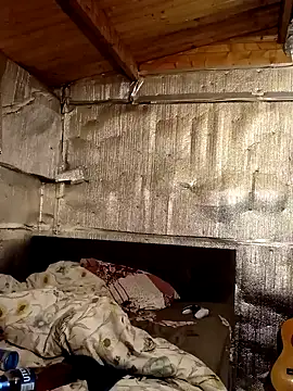 Snapshot of Eddyfrancis87 chatting on October 11, 12:21 am Eddyfrancis87 online show from October 11, 12:21 am